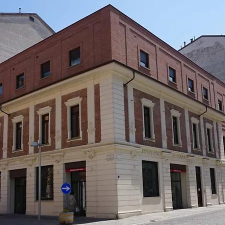 Apartamento Loft Incantevole In Pieno Centro Con Garage